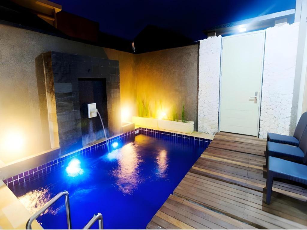 Bali Rich Villa Tuban  Екстериор снимка