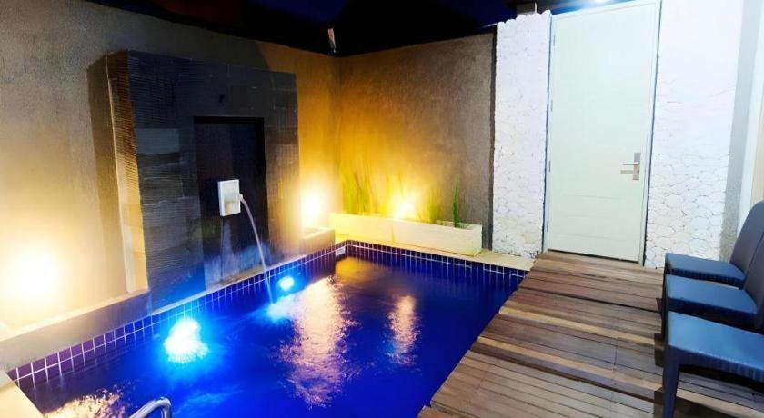 Bali Rich Villa Tuban  Екстериор снимка
